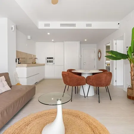 Beautiful 1 Bedroom In Rdr513 Estepona